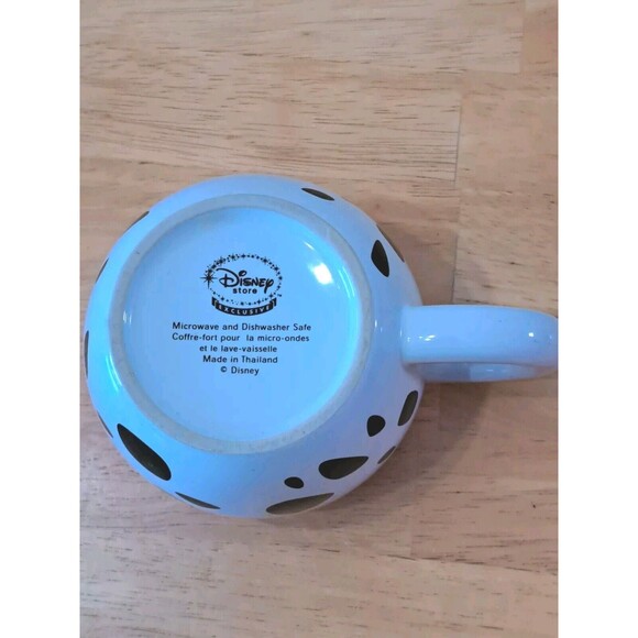 Disney Store Exclusive 101 Dalmatians Large Mug Red Collar Spots Coffee Cup - Picture 6 of 7
